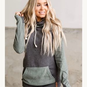 NWT Ampersand Doublehood Basic Aspen